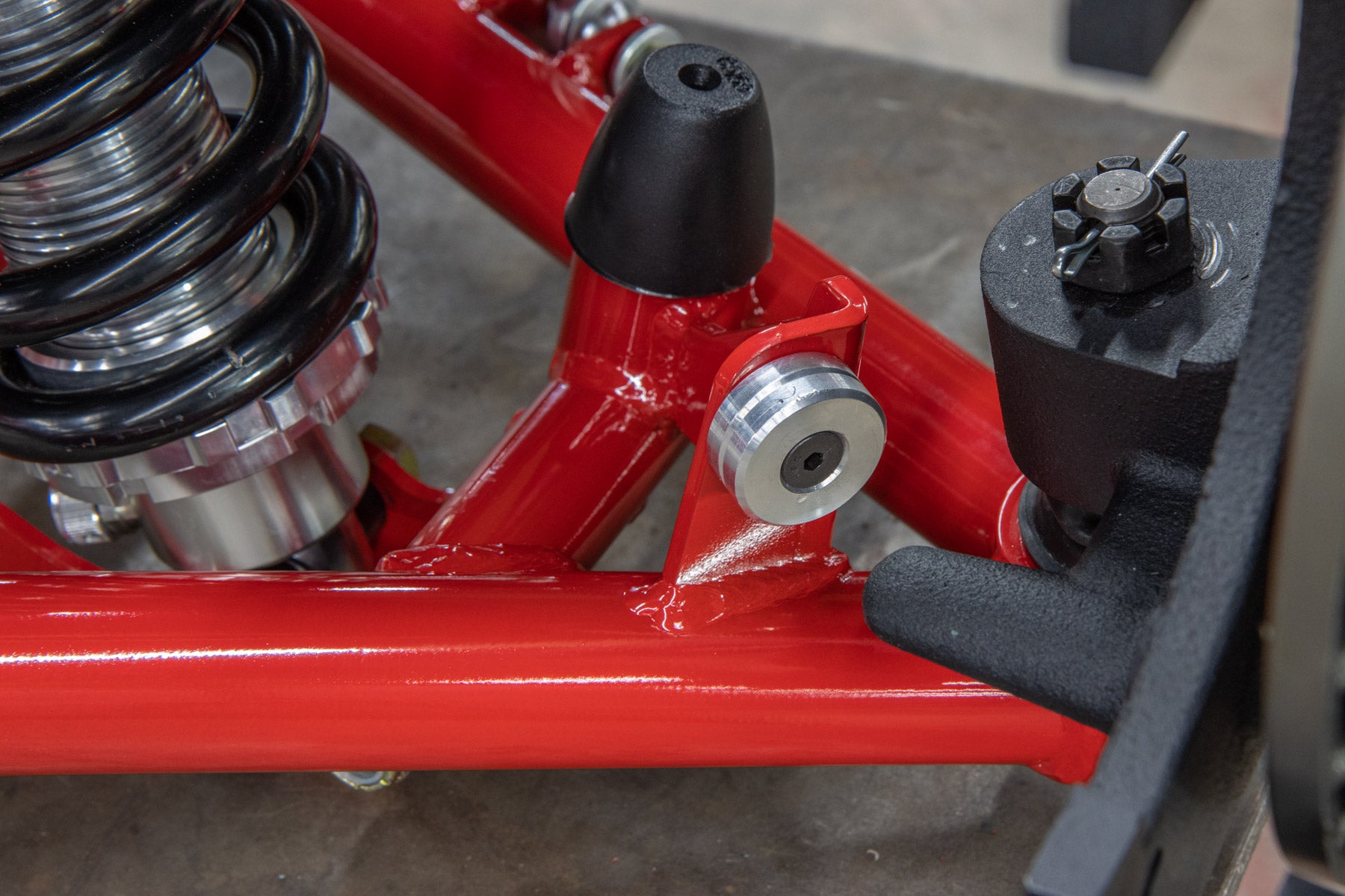 UMI Front Cornermax Coilover Control Arm System - 63-87 C10 / 63-91 2wd SUV