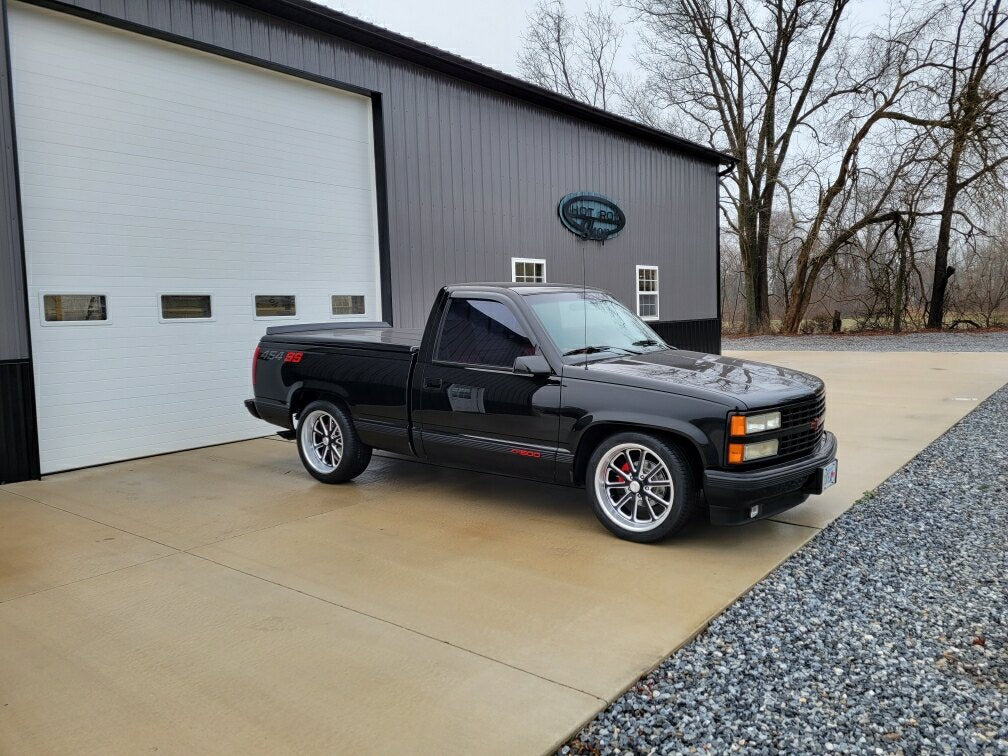 US Mag U117 Rambler Black Milled Set - 88-98 OBS - Staggered 18"-20"