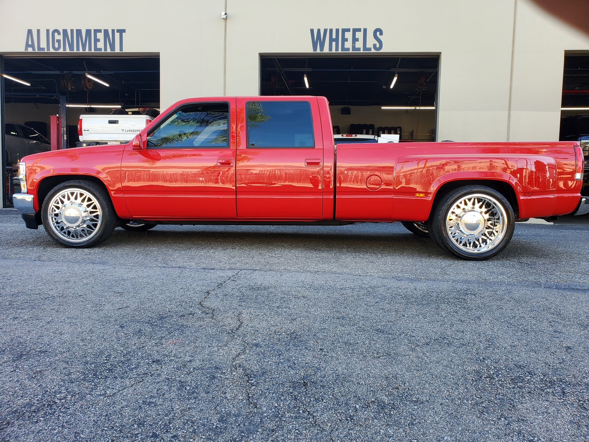 Dually Design Co - The Mesh - Forged (Lowered OBS Dually)