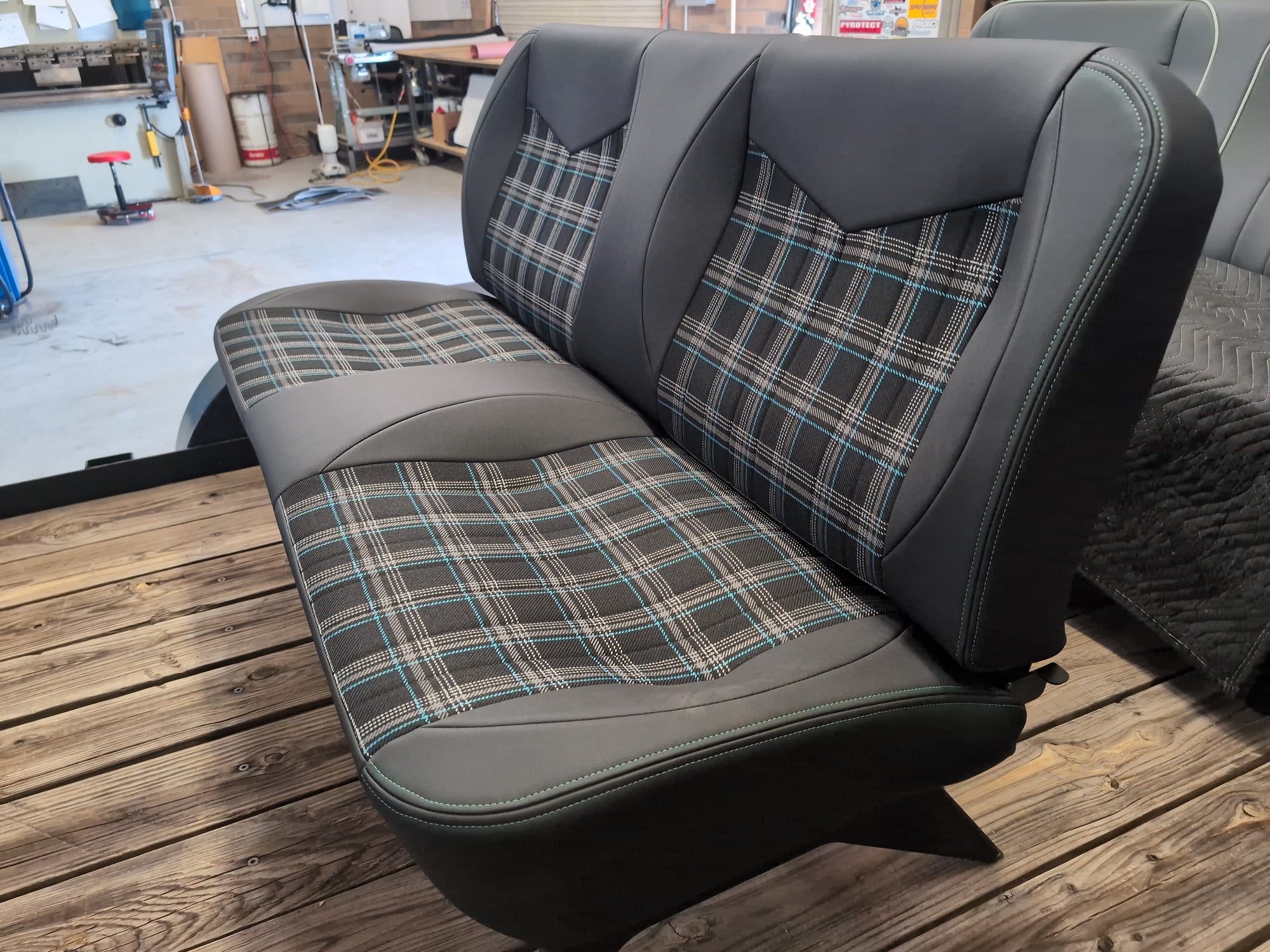 Titan Interior Seat - Destroyer