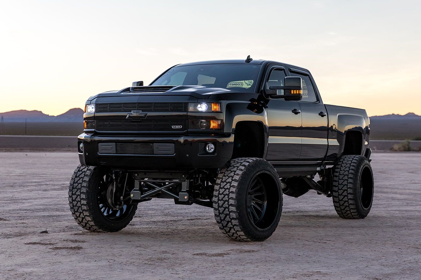 Cognito Performance Lift Kit, 10" - 2.0 PSRR Fox Shocks - 11-19 GM 2500/3500