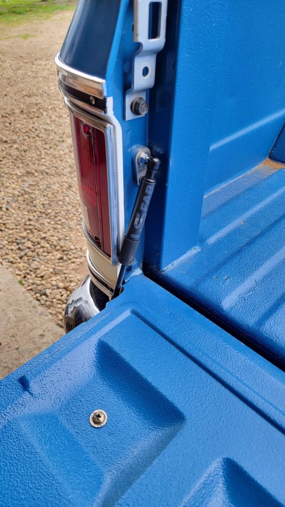 LS Fab Tailgate Saver - 81-87 C10