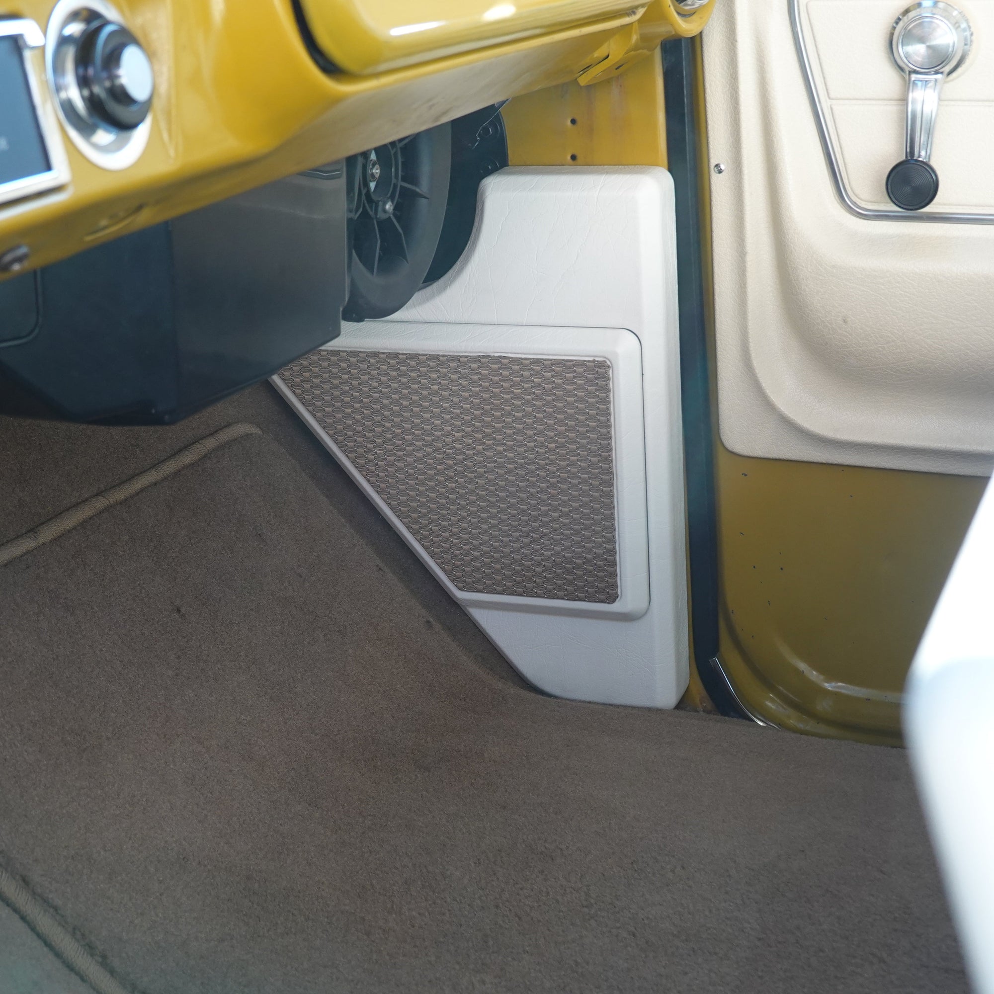 Titan 1967-1972 Chevy Kick Panels