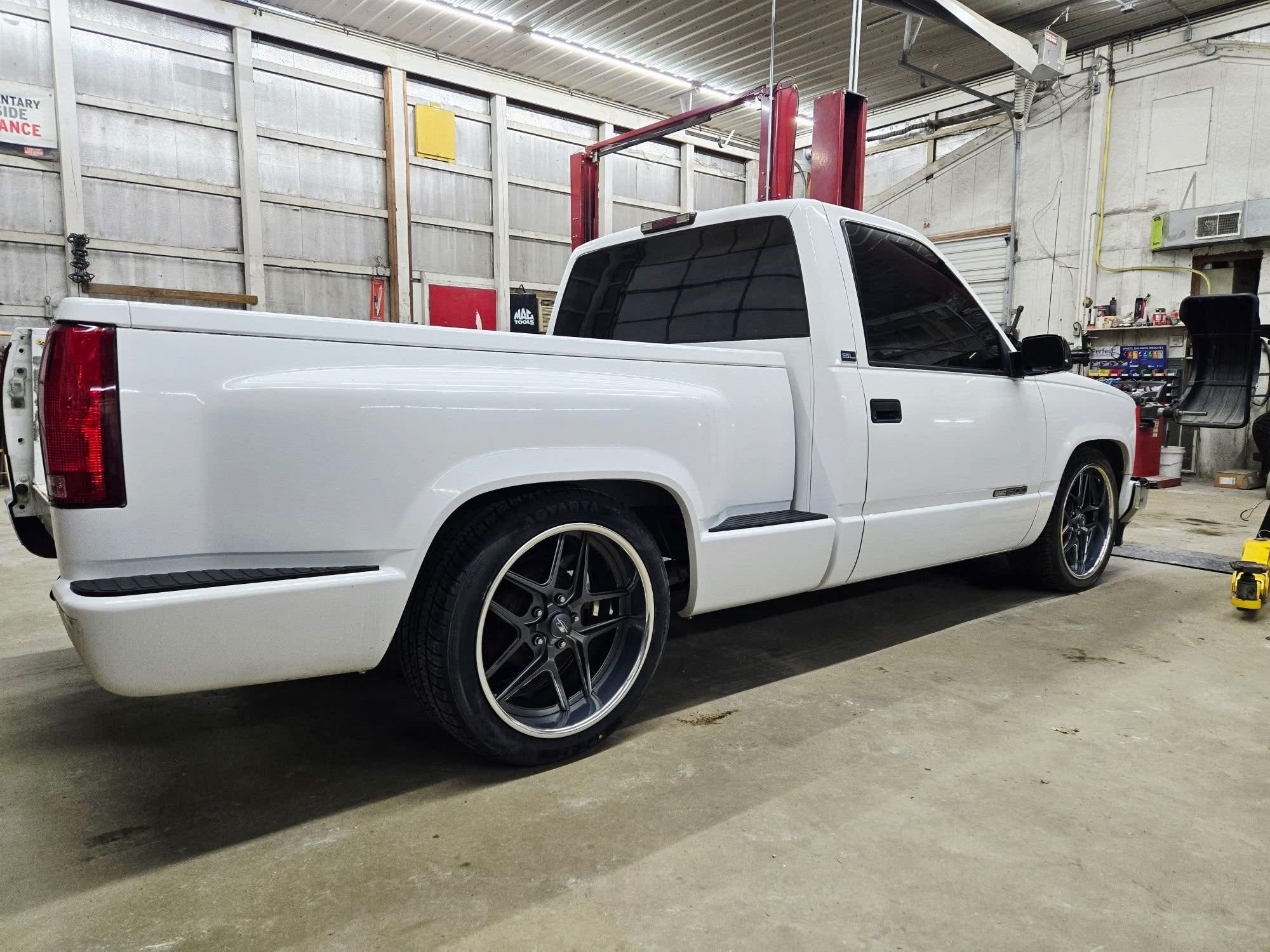 Billet Specialties Tec 5 Gray Set - 88-98 OBS - Staggered 20"-20/22"