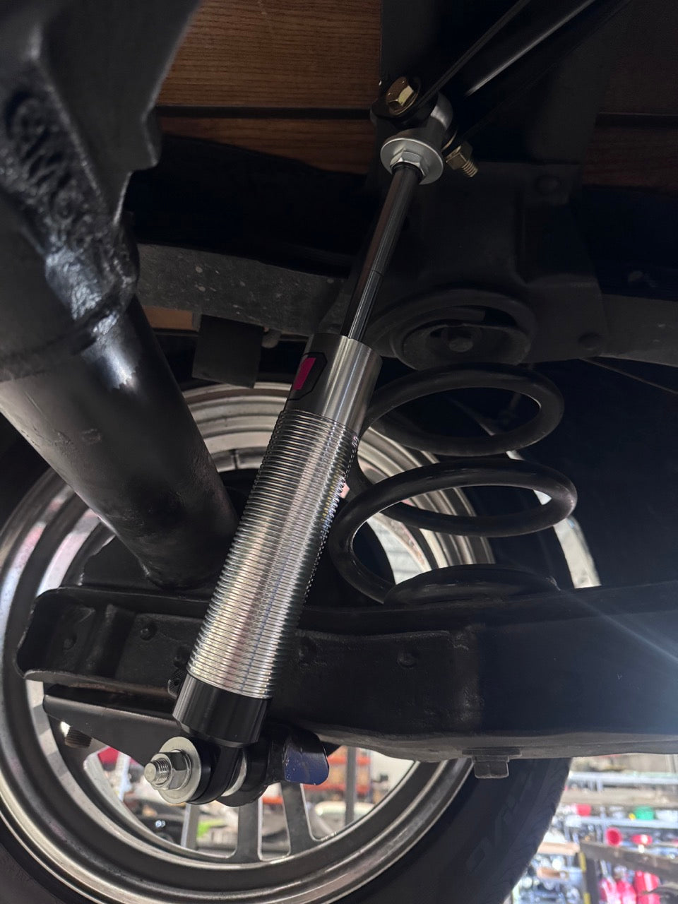 QA1 Complete Shock Kit - 63-72 C10 (Lowered)