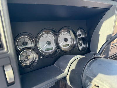 Dakota Digital VHX Gauges - 88-94 GM Truck