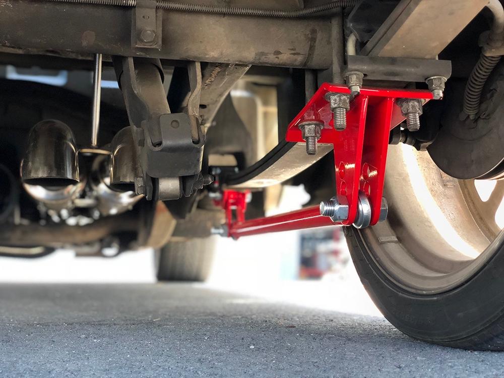 Speed Engineering Traction Bars (Flipped Axle Position) - 88-18 Gm Trucks