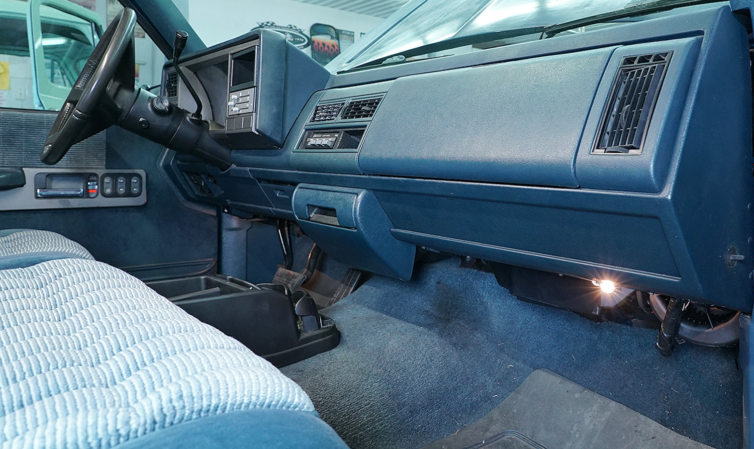 Vintage Air GEN 5 EVAPORATOR KIT - 88-94 GM Truck / 92-94 SUV