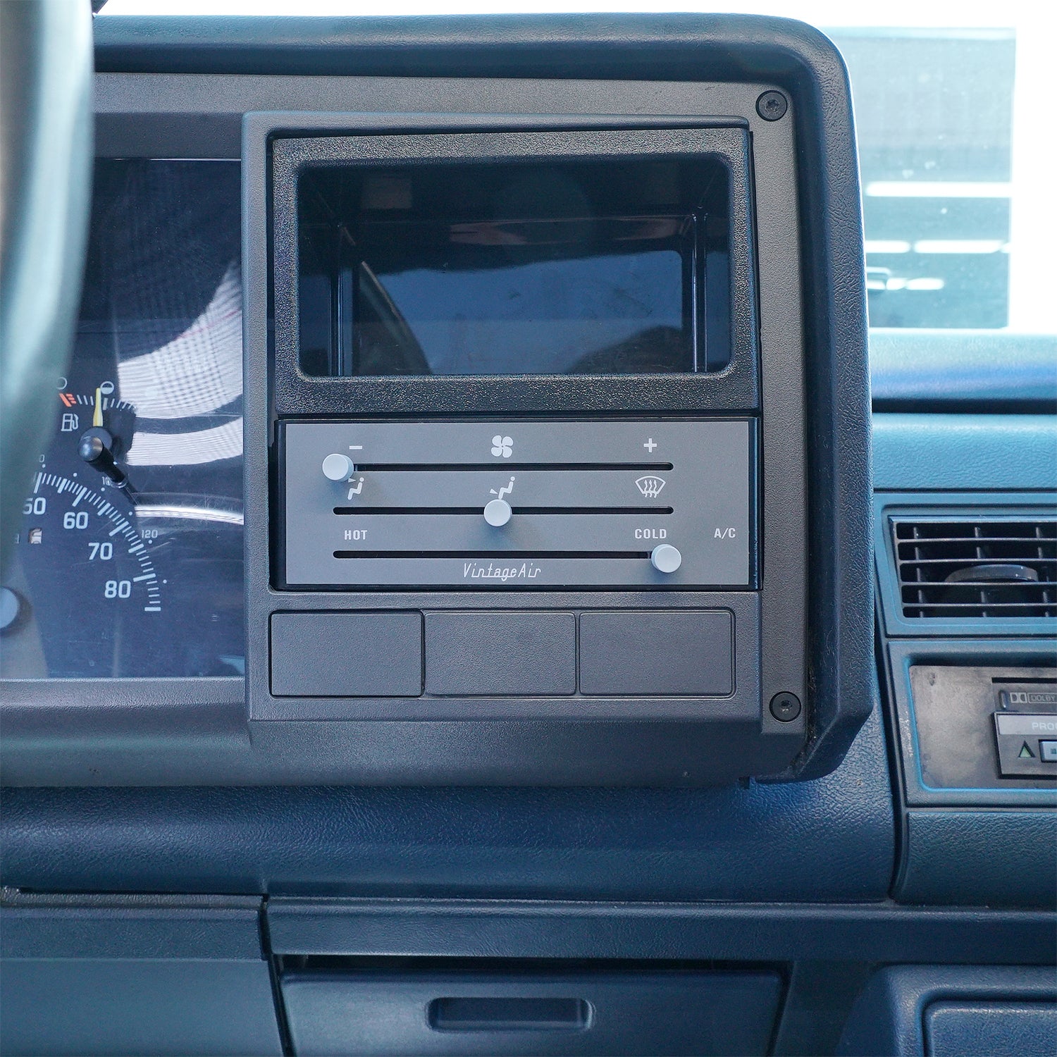 Vintage Air GEN 5 EVAPORATOR KIT - 88-94 GM Truck / 92-94 SUV