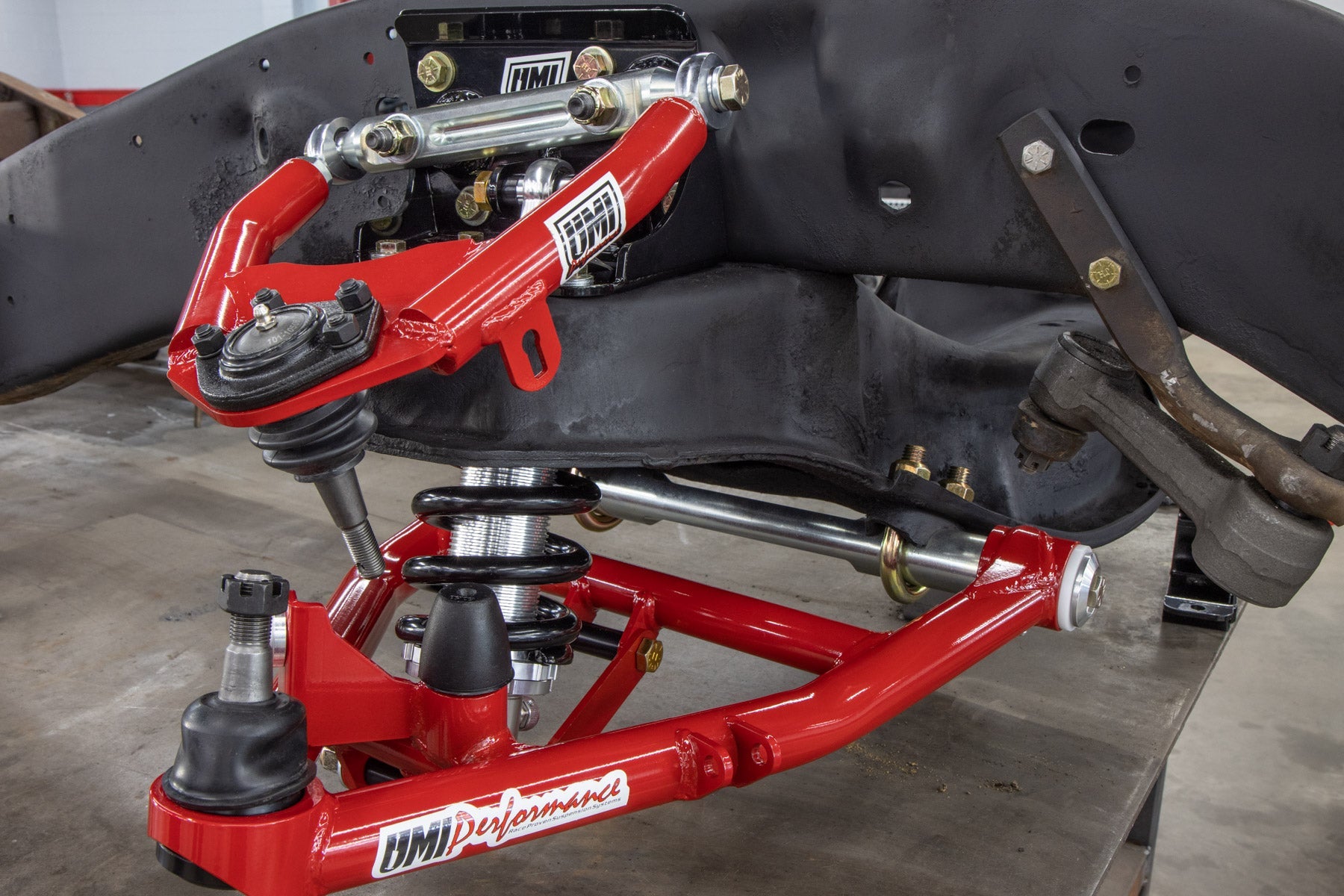 UMI Front Coilover Mounts - 63-87 C10 / 63-91 2wd SUV