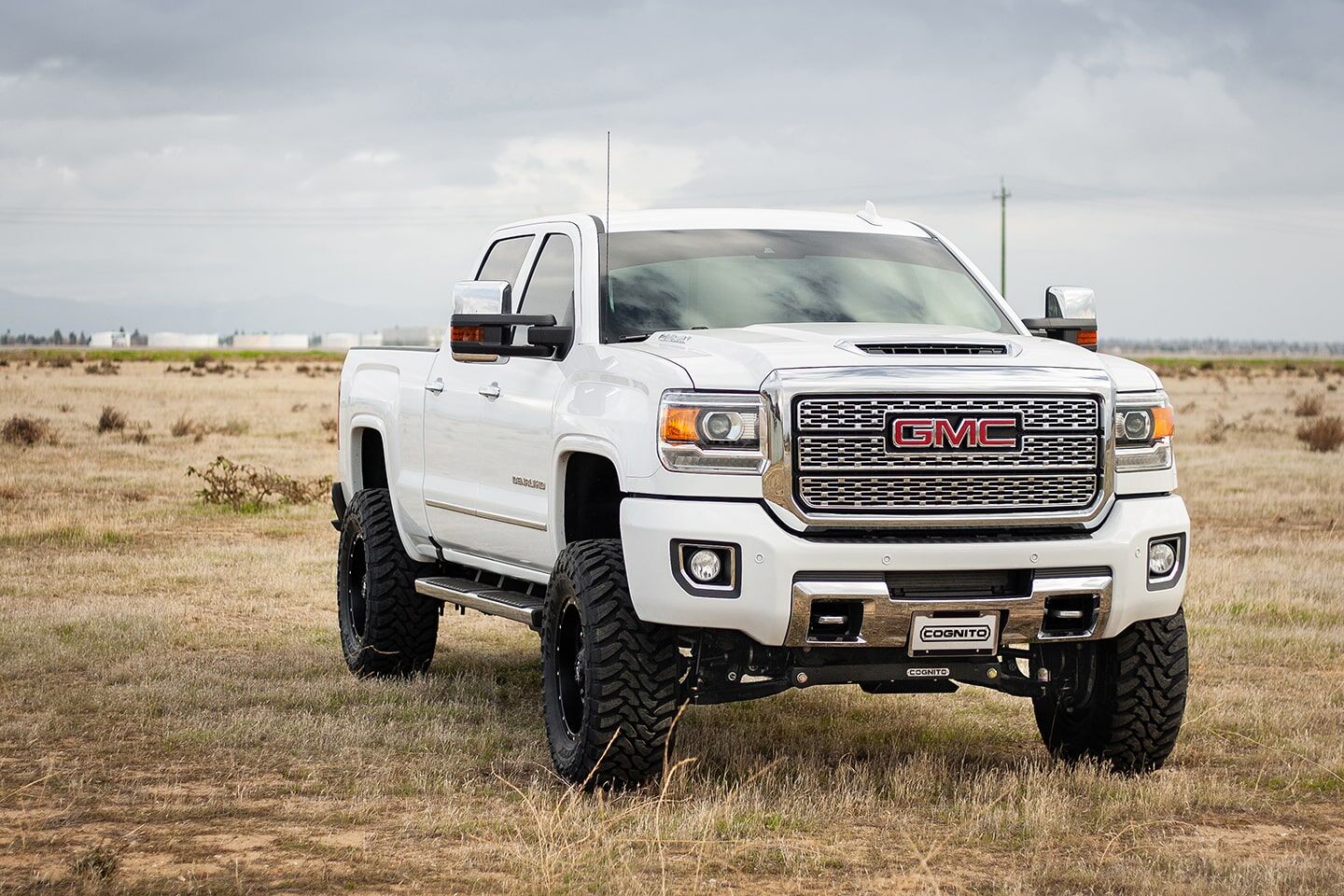 Cognito Standard Lift Kit, 4" - 2.0 PSMT Fox Shocks - 11-19 GM 2500/3500