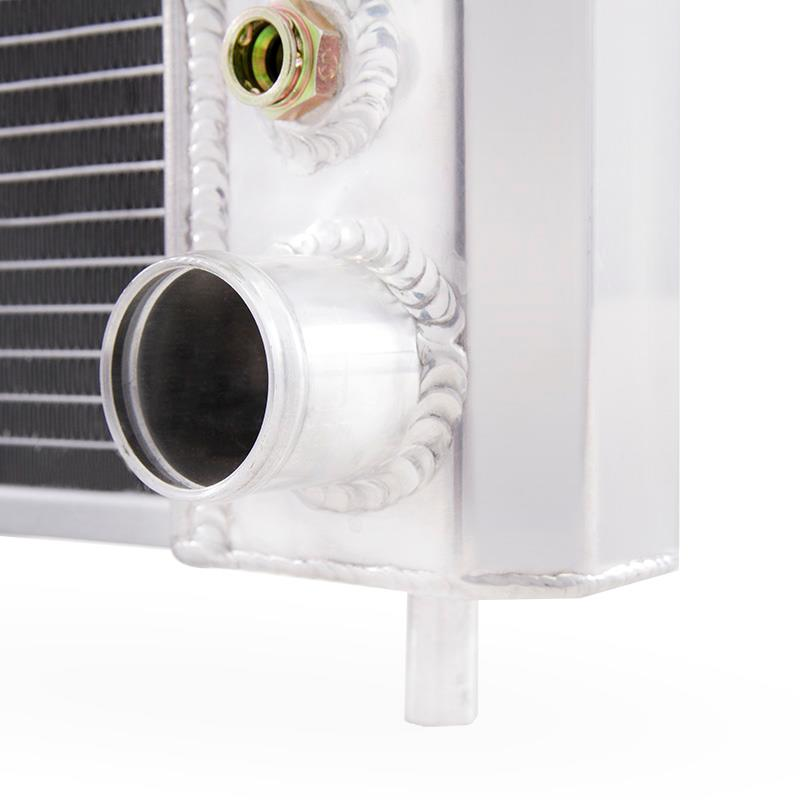 Mishimoto Aluminum Radiator - 99-13 GM Truck / 00-14 SUV