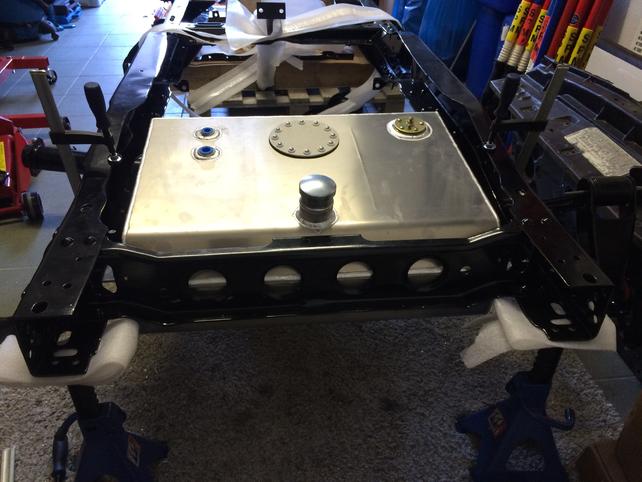 Boyd Aluminum Fuel Tank (EFI/Bed Fill) - 73-87 C10