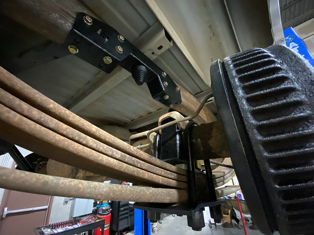 React Flip Kit w/ Notch - 88-98 C1500