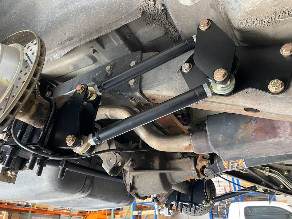 React Rear Coilover Kit - 96-99 2-Door 2wd Tahoe