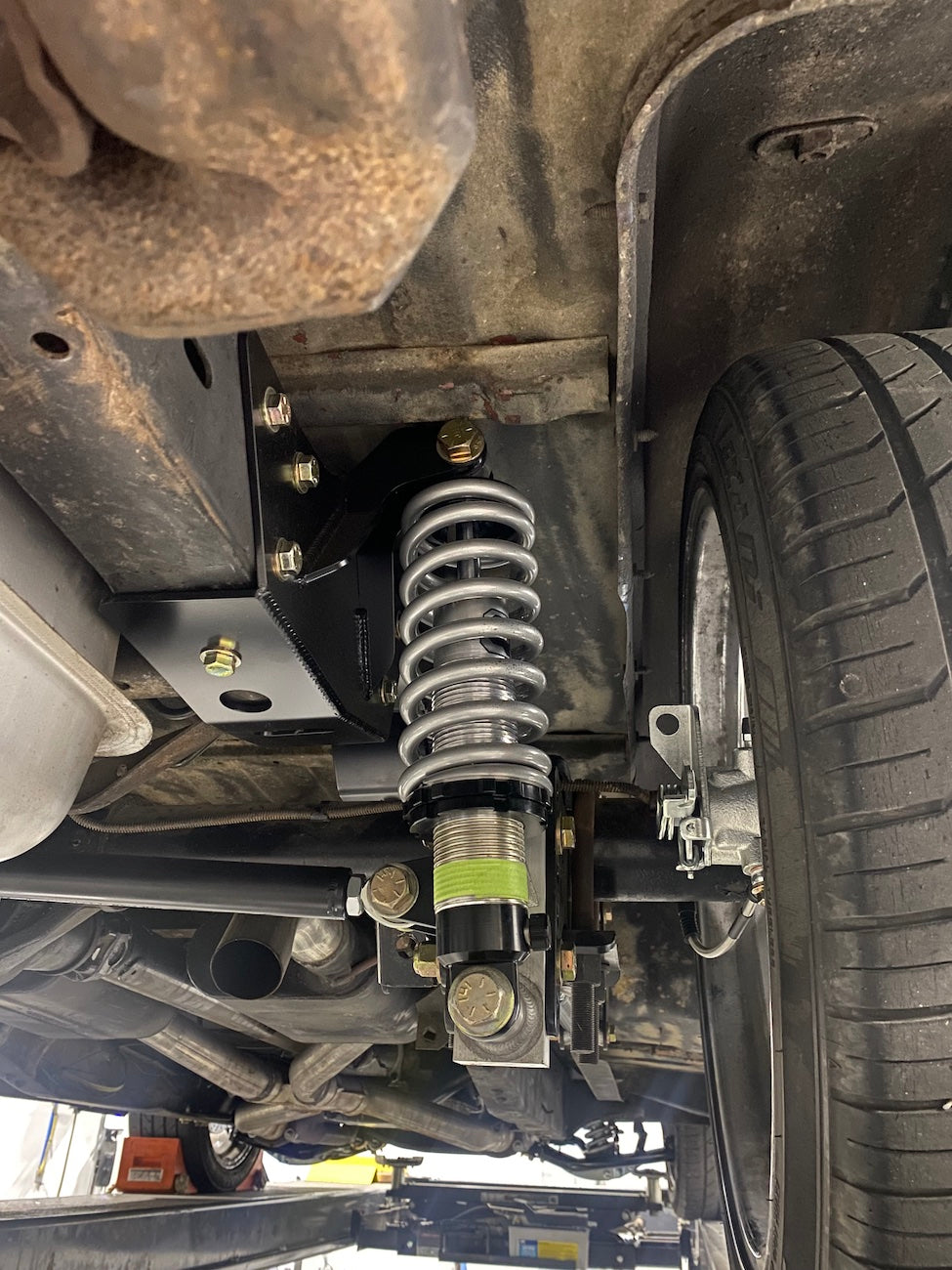 React Rear Coilover Kit - 76-80 2wd K5 Blazer / Jimmy