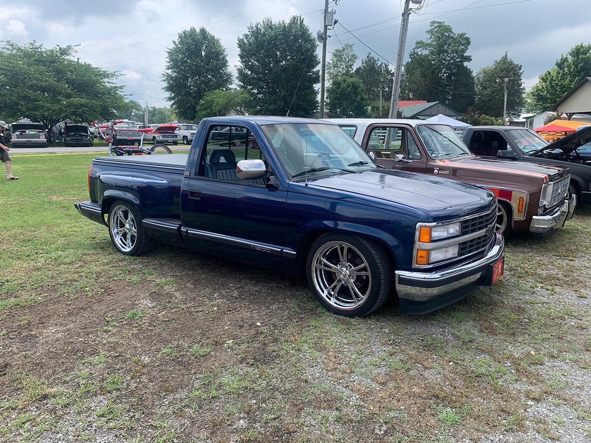 React 2" Modular Drop Spindles - 88-98 C1500 / 92-99 SUV