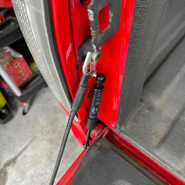 LS Fab Tailgate Saver - 88-98 GM Truck